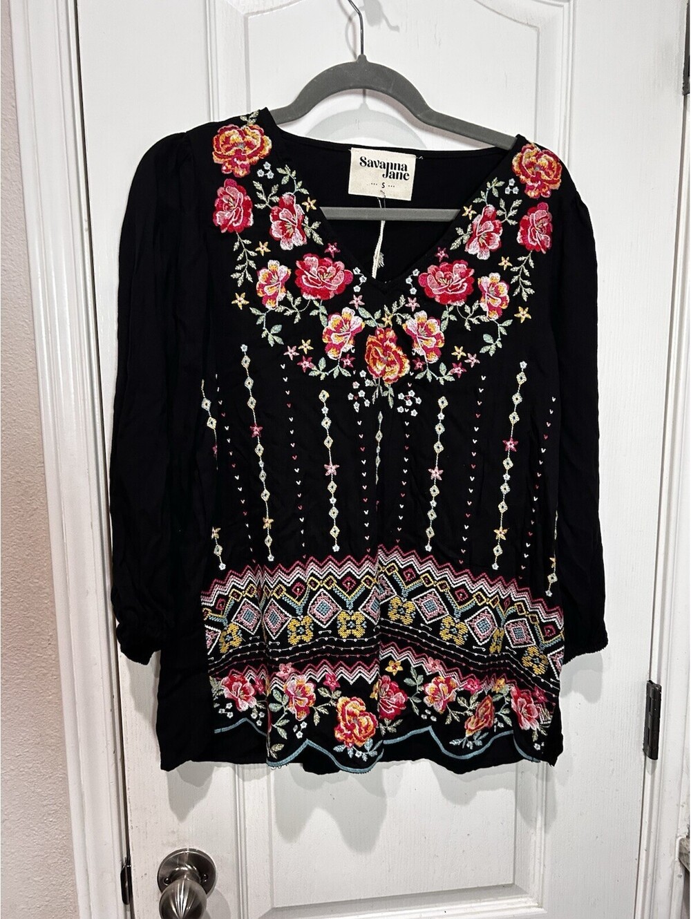 Savanna Jane Embroidered Top Blouse Black Floral Boho Peasant S NWT